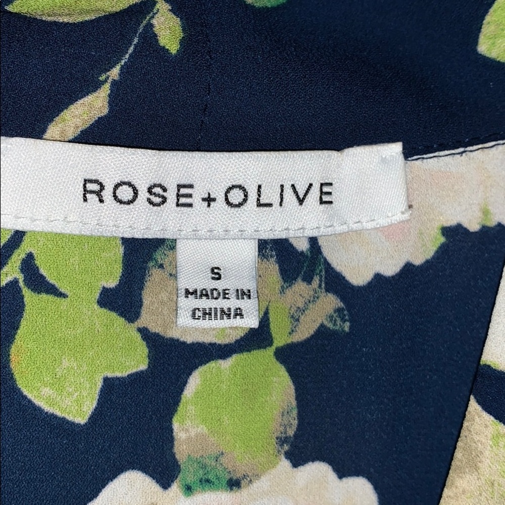 Rose & Olive High/Low Top - Picture 3 of 4